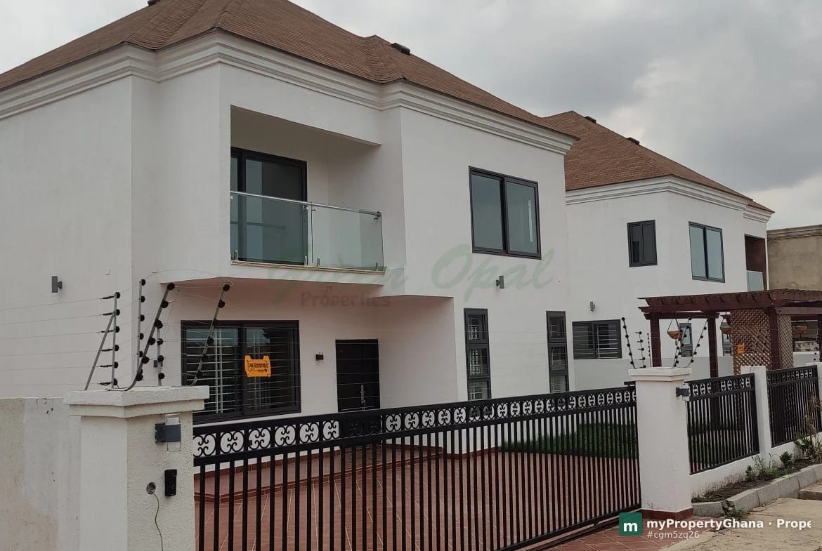 Luxury 4 Bedroom Mansion with Staff Quarters – Adenta, Accra