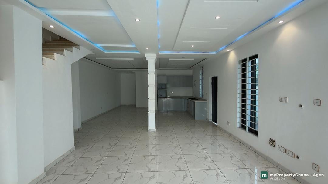 4-Bedroom Duplex House for Rent in Oyarifa