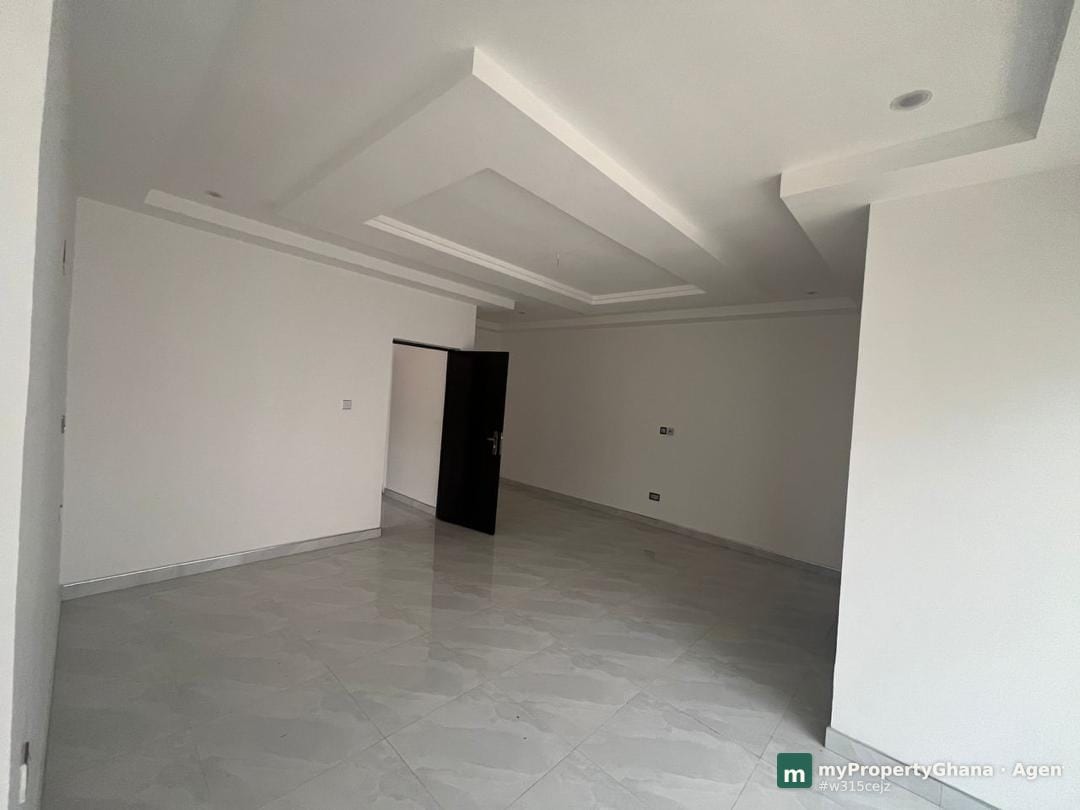 3-Bedroom Townhouses for Sale in Ayimensah