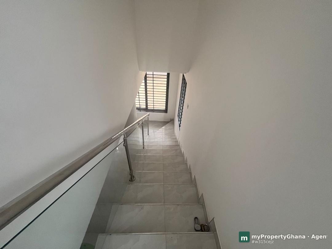 3-Bedroom Townhouses for Sale in Ayimensah