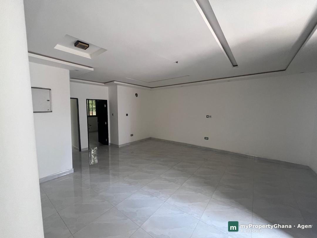 3-Bedroom Townhouses for Sale in Ayimensah