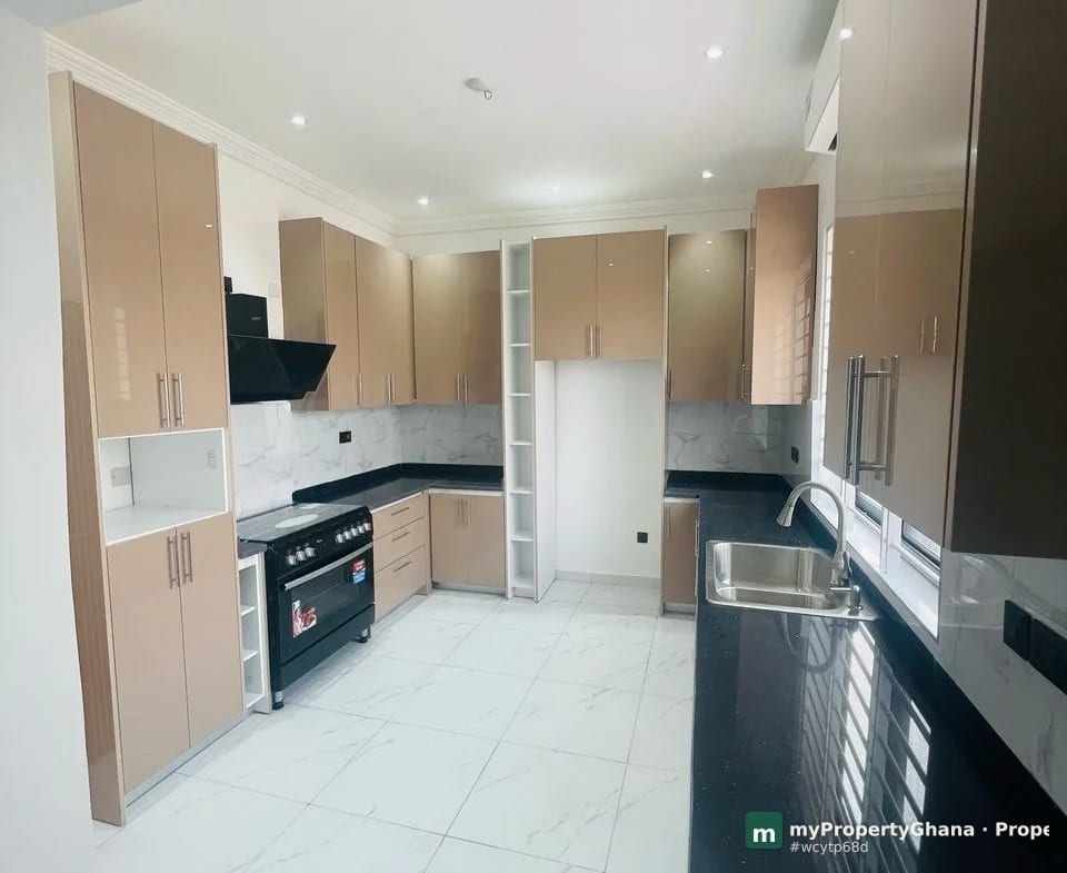 Spacious 3 Bedroom Home with Staff Quarters – Adenta, Accra